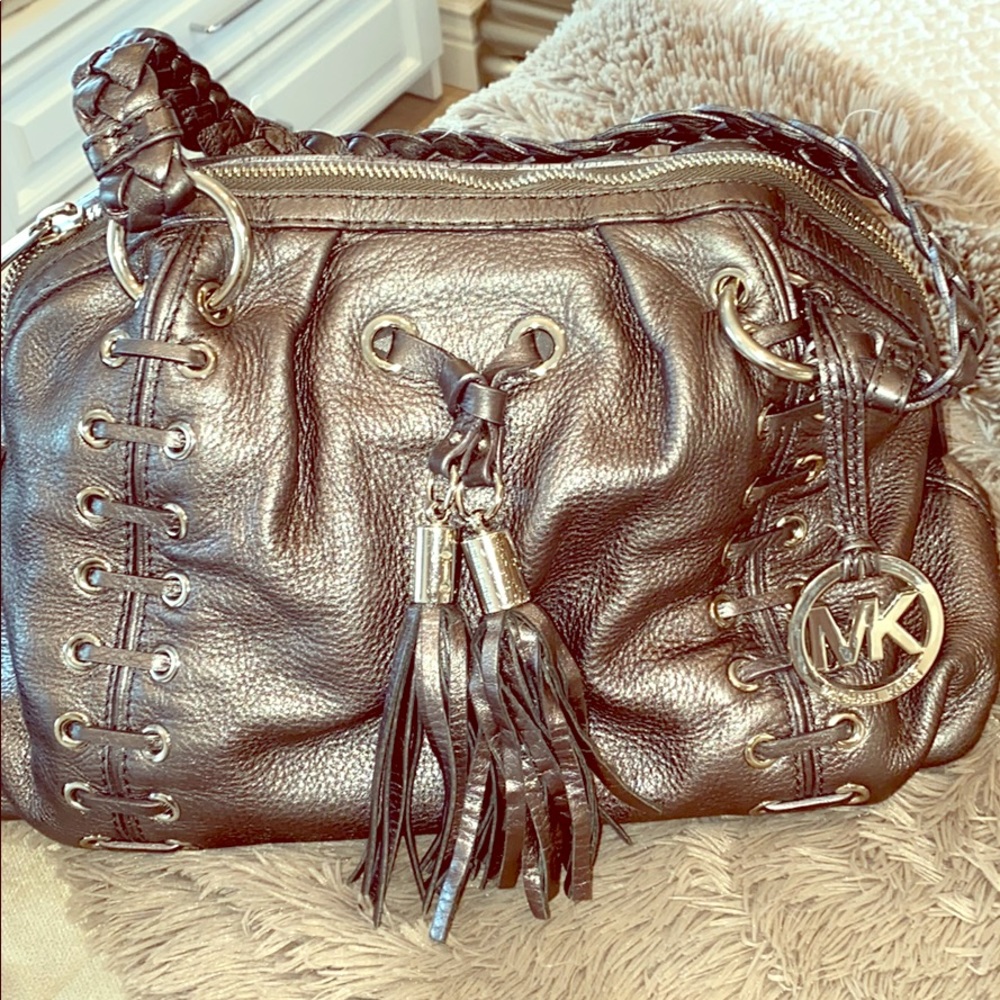 Michael kors tote